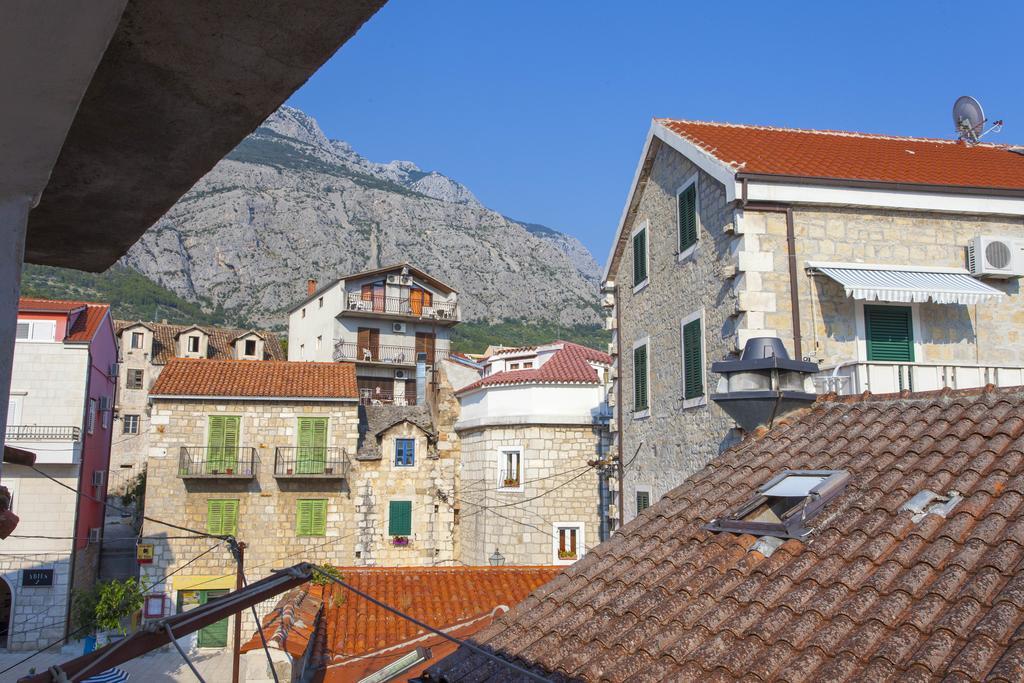 Carolija Apartment Makarska Quarto foto